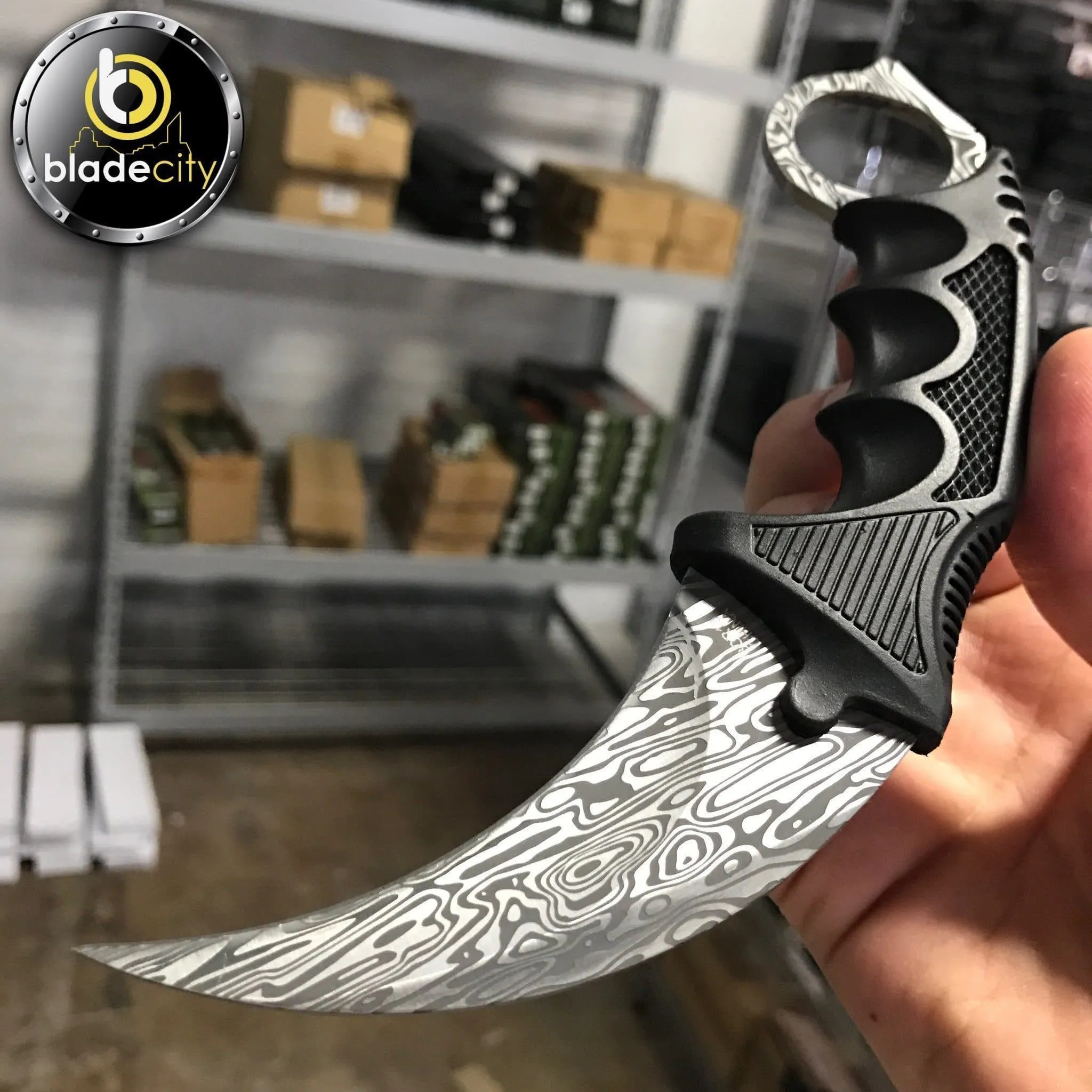 Damascus Etched Karambit