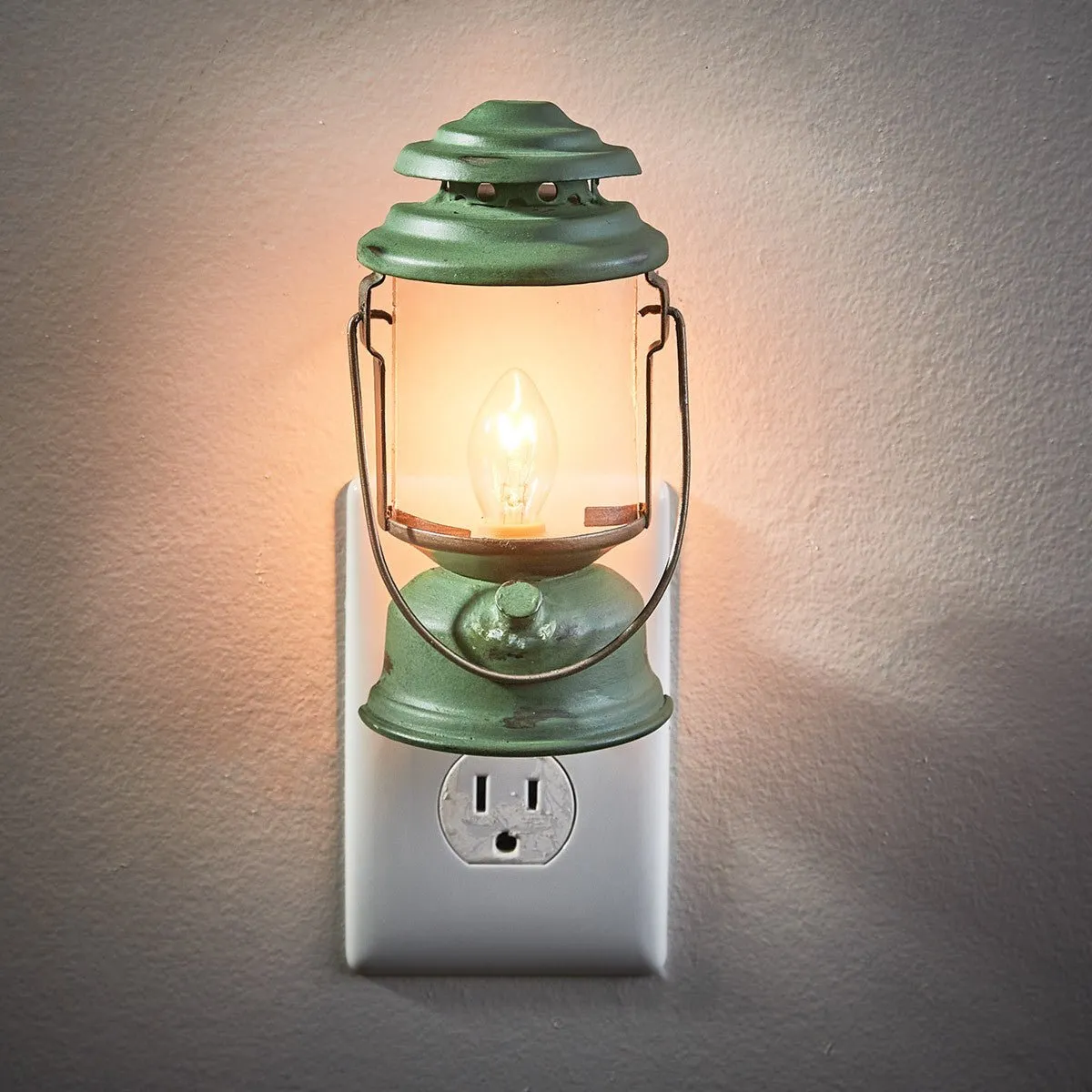 Green Camp Lantern Night Light